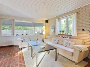 Holiday Home Laurin - 600m from the sea by Interhome